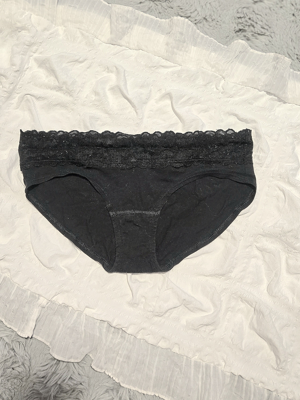 Victoria's Secret Black Lace Hipster Hip Hugger